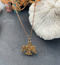 Load image into Gallery viewer, Golden Bird Necklace
