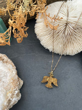 Load image into Gallery viewer, Golden Bird Necklace
