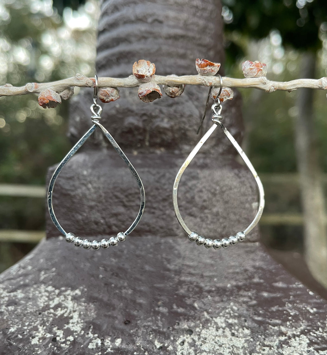 Minimalist Silver Teardrop Earrings